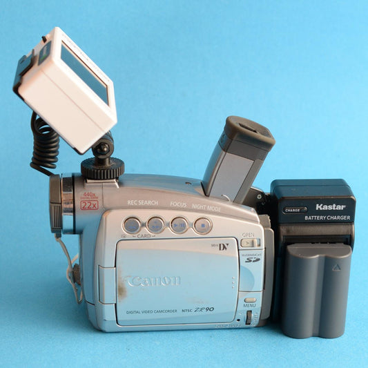 Canon ZR90 Tapeless Camcorder Setup | Tested & Working | Silver