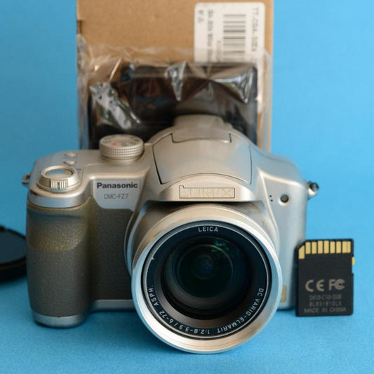 Panasonic LUMIX DMC-FZ7 | 6MP Digital camera with SD card | Silver