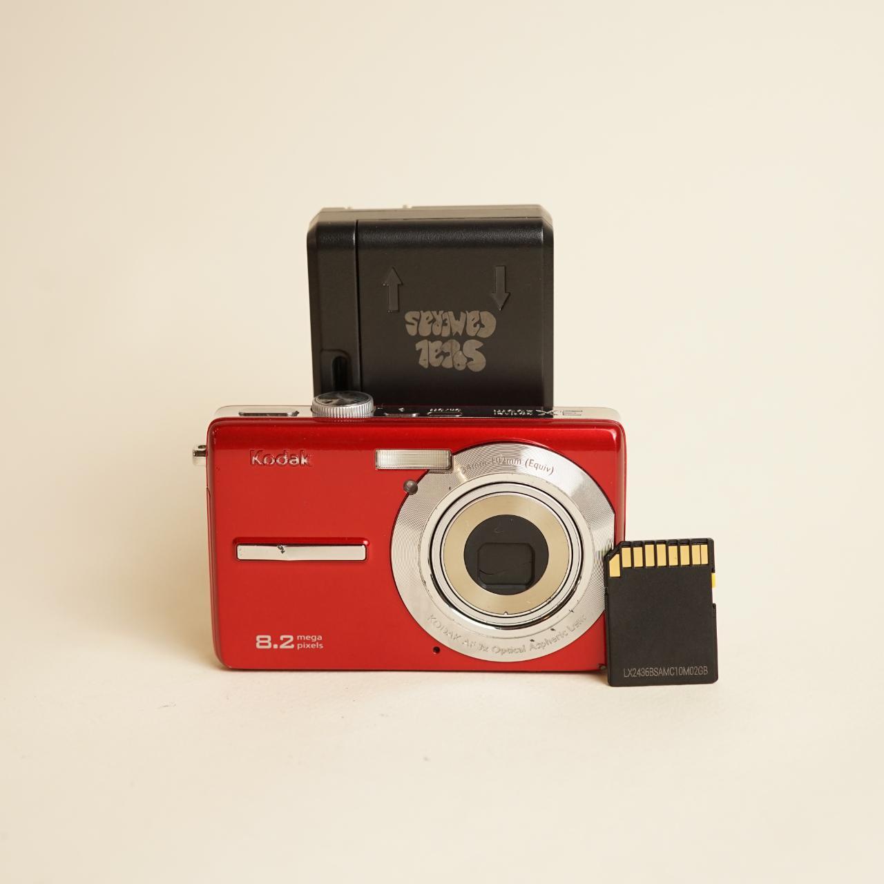 Kodak EasyShare M863 Digital Camera  | 8.2MP | Tested & Working | Red