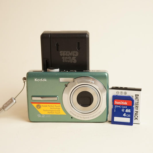 Kodak EasyShare M320 Digital Camera | 9.2MP | Tested & Working | Seafoam Blue