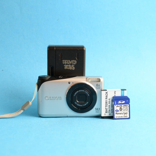 Canon PowerShot A2200 Digital Camera | 14.1MP | Tested & Working | Silver