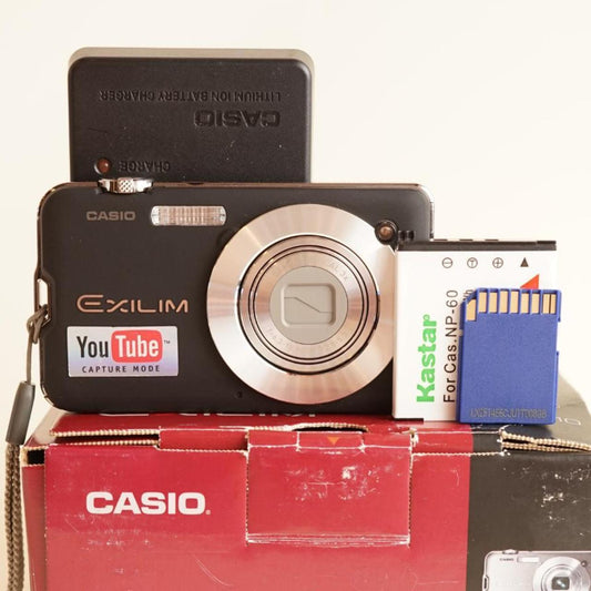 Casio Exilim EX-S10 Digital Camera | 10MP | Tested & Working | Black