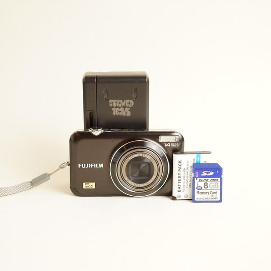 Fujifilm FinePix JX250 Digital Camera | 14MP | Tested & Working | Silver