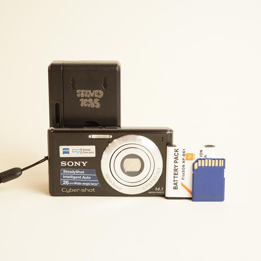 Sony CyberShot DSC-W530 Digital Camera | 14.1MP | Tested & Working | Black