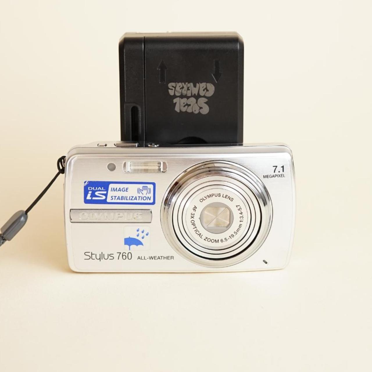 Olympus Stylus 760 | 7.1MP Digital camera Card | Silver