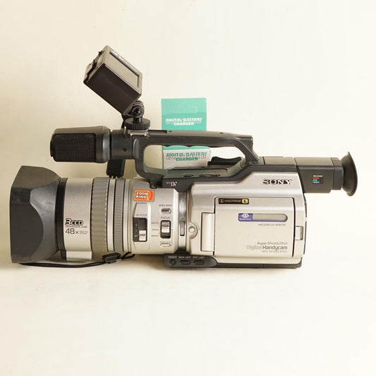 Sony Handycam DCR-VX2000 Camcorder with Tapeless Setup | Tested & Working | Silver