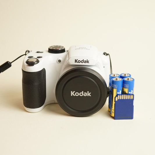 Kodak PIXPRO AZ252 Digital Camera | 16MP | Tested & Working | White