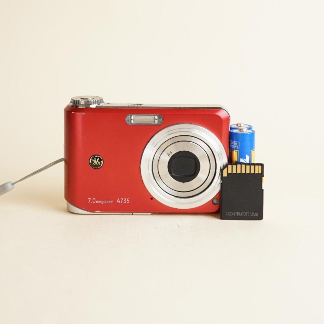 G&E A735 | 7MP Digital Camera | Tested & Working | Red