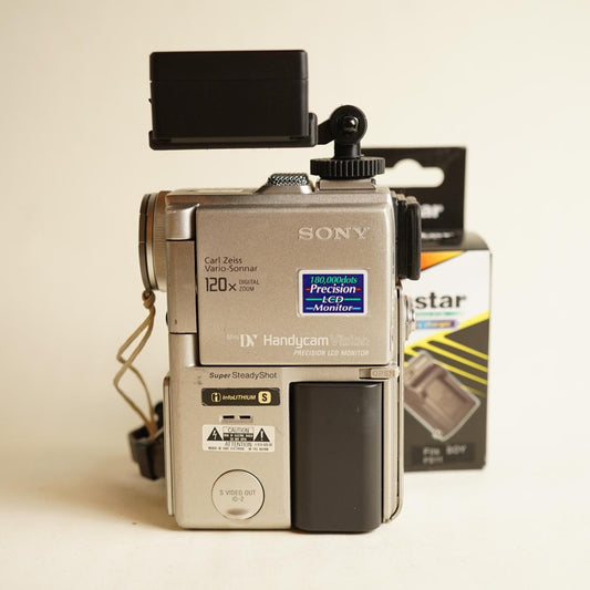 Sony Handycam DCR-PC1 Camcorder | Tested & Working | Silver