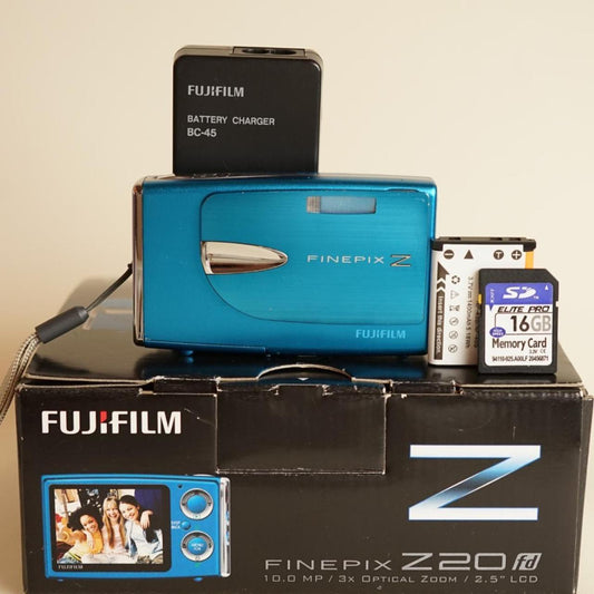 Fujifilm Finepix Z20 Digital Camera | 10MP | Tested & Working w/Warranty | Blue