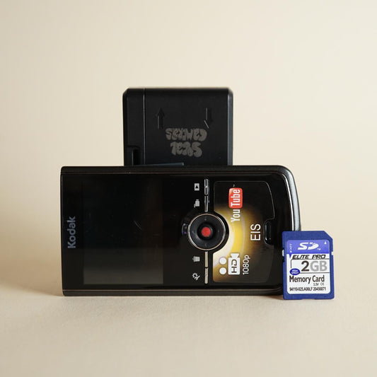 Kodak Zi8 Pocket Digital Photo + Video Camera | Tested & Working | Grey