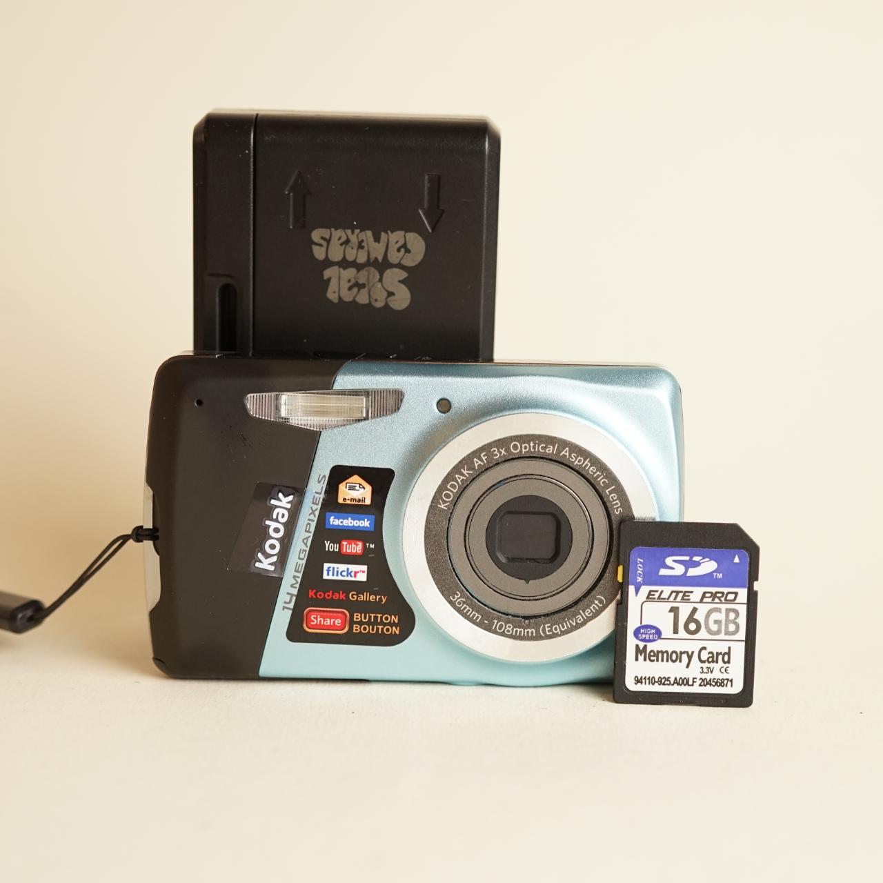 Kodak EasyShare M531 Digital Camera | 14MP | Tested & Working | Blue + Black