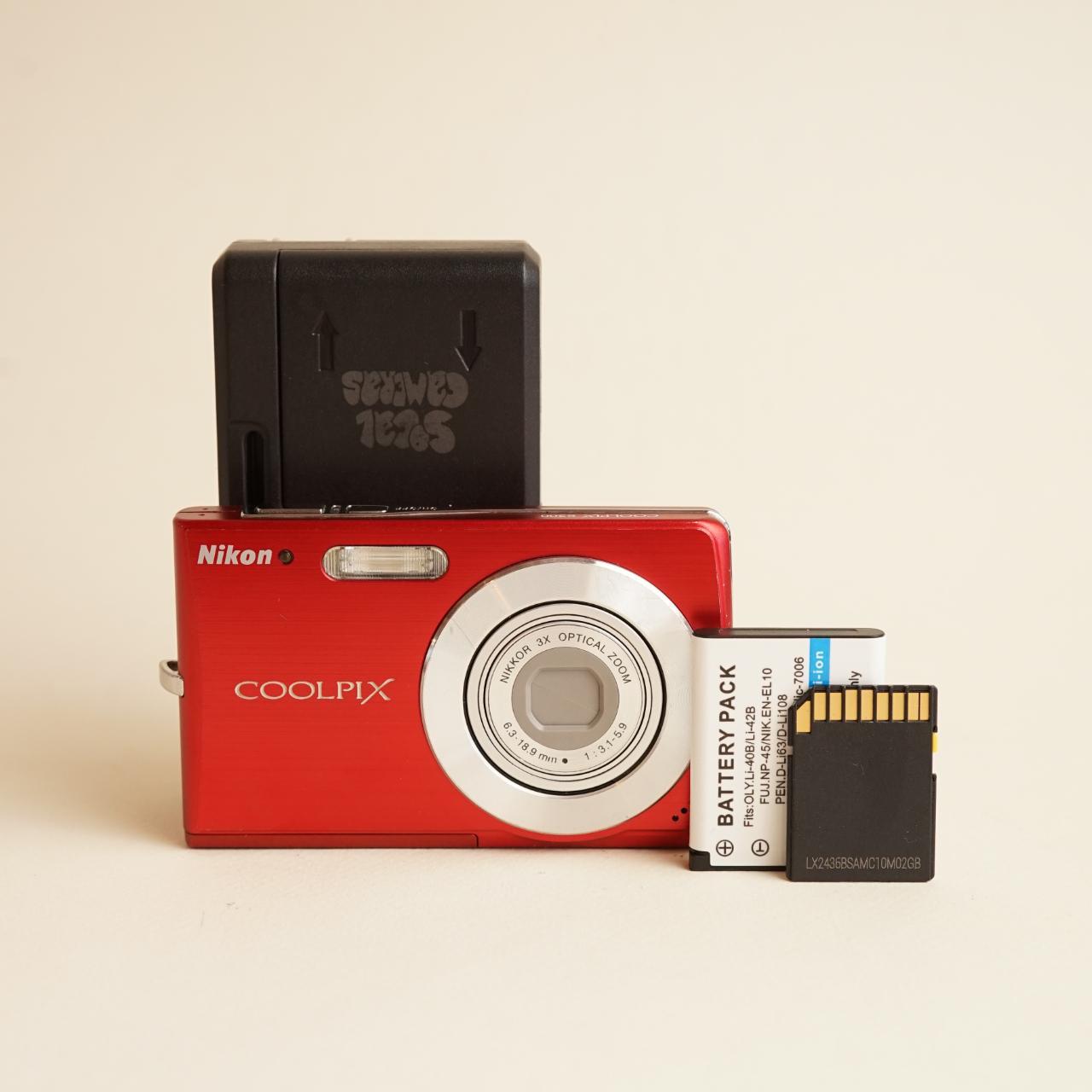 Nikon Coolpix S200 Digital Camera | 7.1MP | Tested & Working | Red