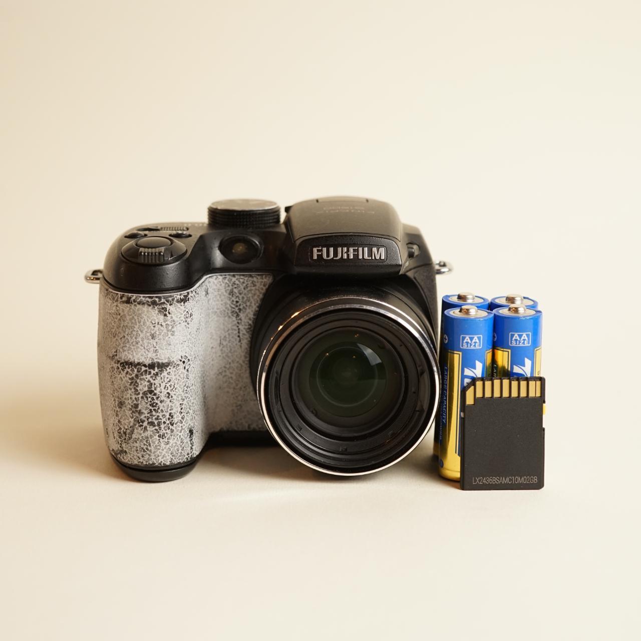 Fujifilm FinePix S1500 Digital Camera | 10MP | Tested & Working | Black