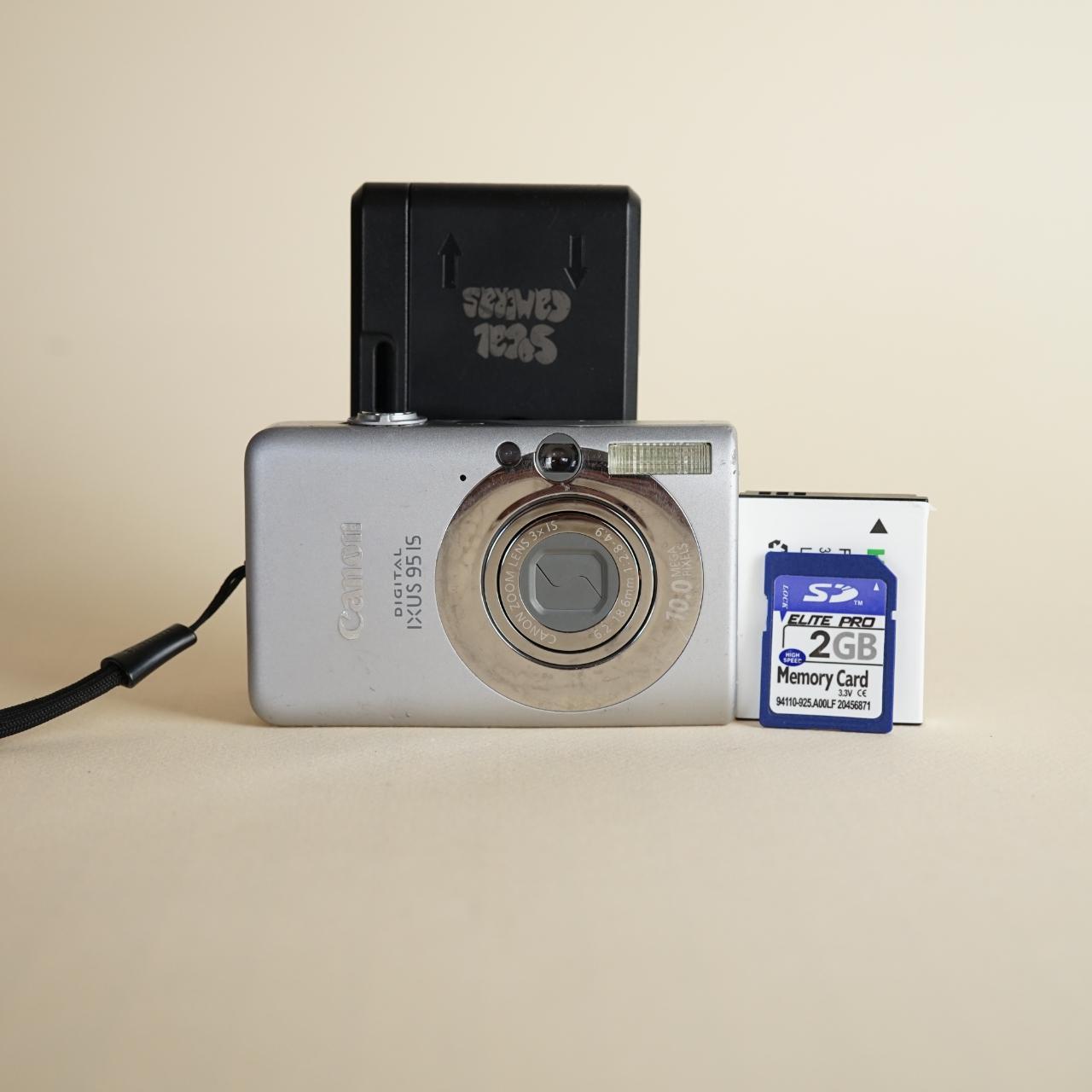 Canon Digital IXUS 95 IS | 10MP Digital Camera | Tested & Working | Silver