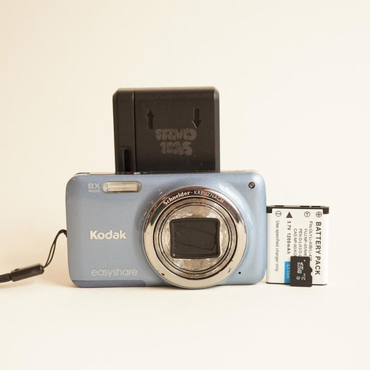 Kodak EasyShare M583 Digital Camera | 14MP | Read Description | Light Blue