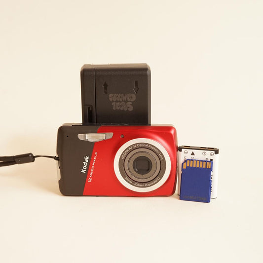 Kodak EasyShare M530 Digital Camera | 12MP | Tested & Working | Red & Black