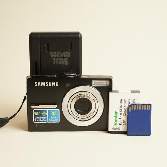 Samsung L210 Digital Camera | 10.2MP | Tested & Working | Black