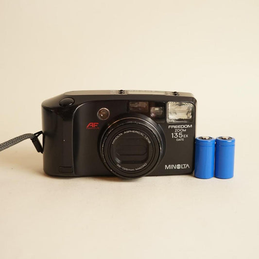 Minolta Freedom Zoom 135EX Film Camera | 35mm Point & Shoot | Black | Tested & Working