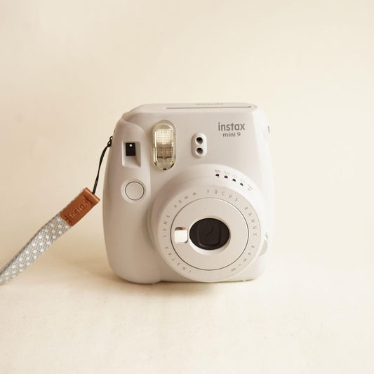 Fujifilm Instax Mini 9 Instant Camera | Tested & Working | White