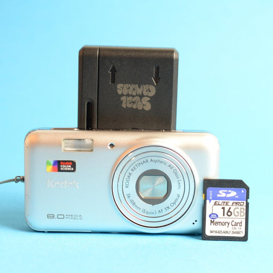 Kodak EasyShare V803 Digital Camera | 8MP | Tested & Working | Silver
