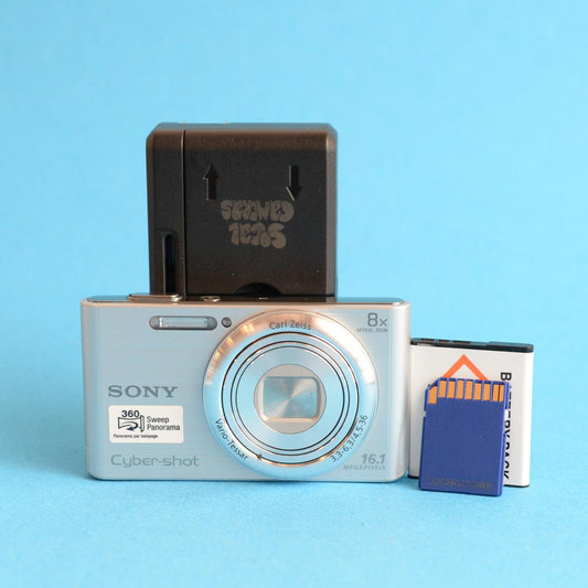 Sony Cyber-shot DSC-W730 Digital Camera | 16.1MP | Tested & Working | Silver