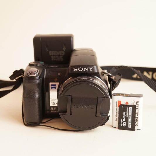 Sony Cyber-shot DSC-H7 Digital Camera | 8.1MP | Tested & Working | Black