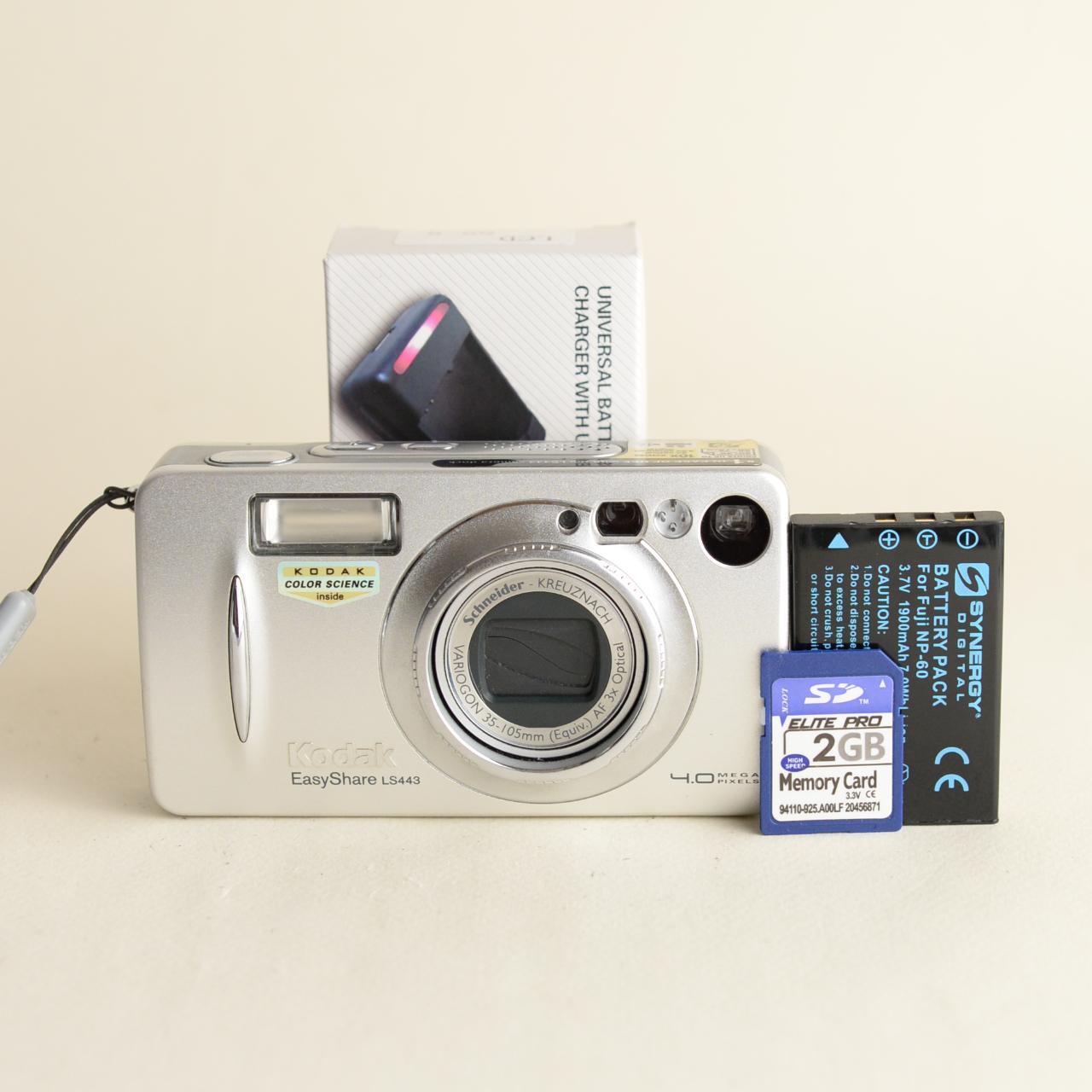 Kodak EasyShare LS443 | 4MP Digital camera with SD Card | Silver