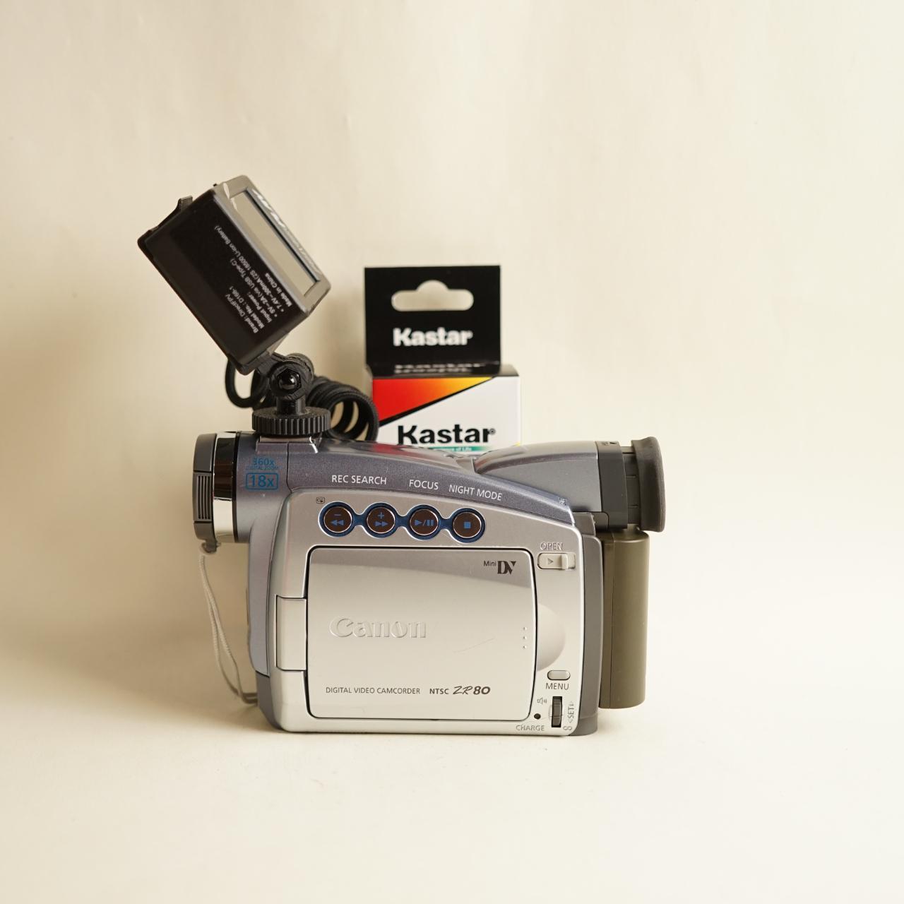 Canon ZR80 MiniDV Camcorder with Tapeless Setup | Tested & Working | Silver