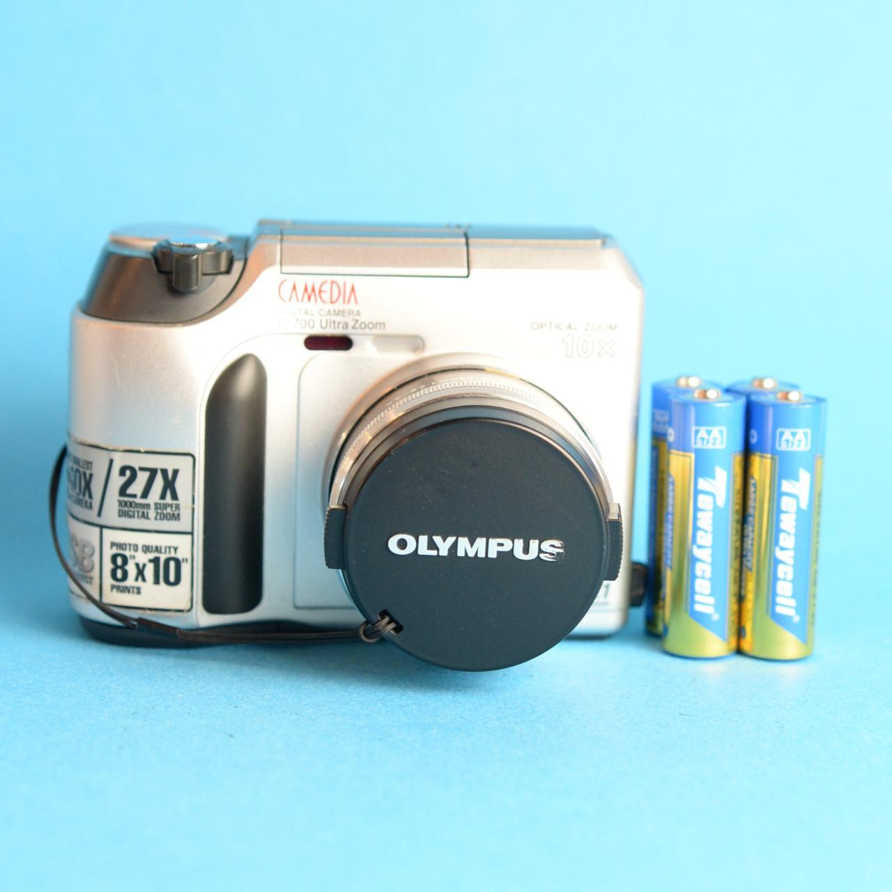 Olympus Camedia C-700 Ultra Zoom Digital Camera | Tested & Working | 2.0MP | Silver