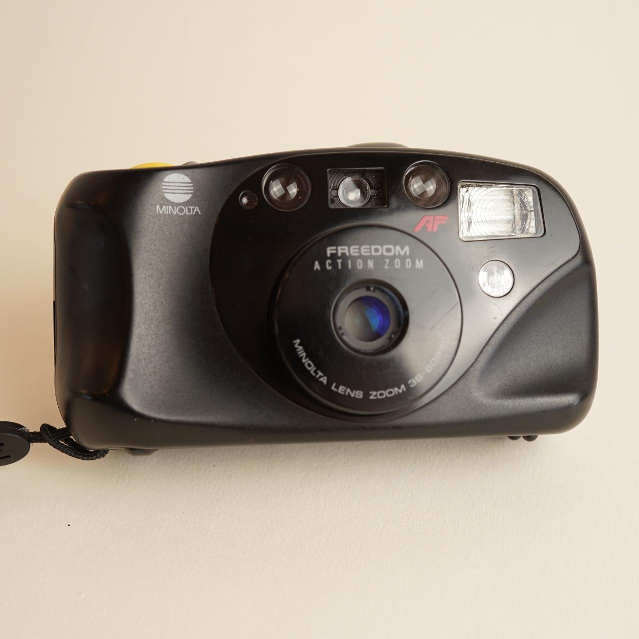 Minolta Freedom Action Zoom | 35mm Point & Shoot Film Camera | Tested & Working | Black