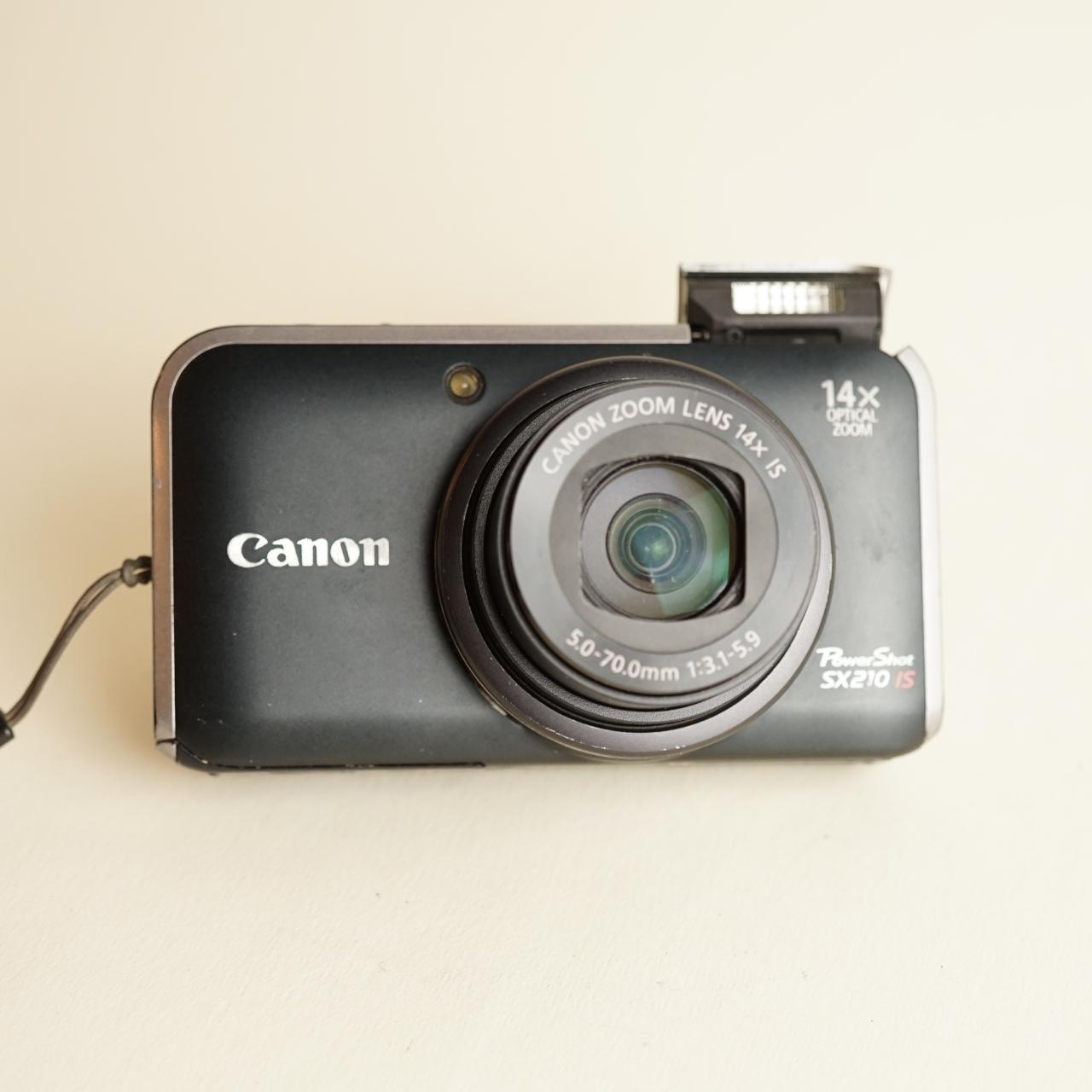 Canon PowerShot SX210 IS Digital Camera | 14.1MP | Read Description | Silver & Black