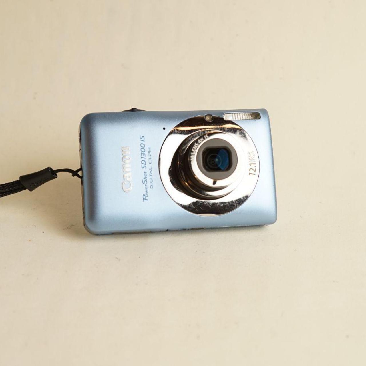 Canon PowerShot SD1300 IS Digital Camera | 12.1MP | Read Description | Blue