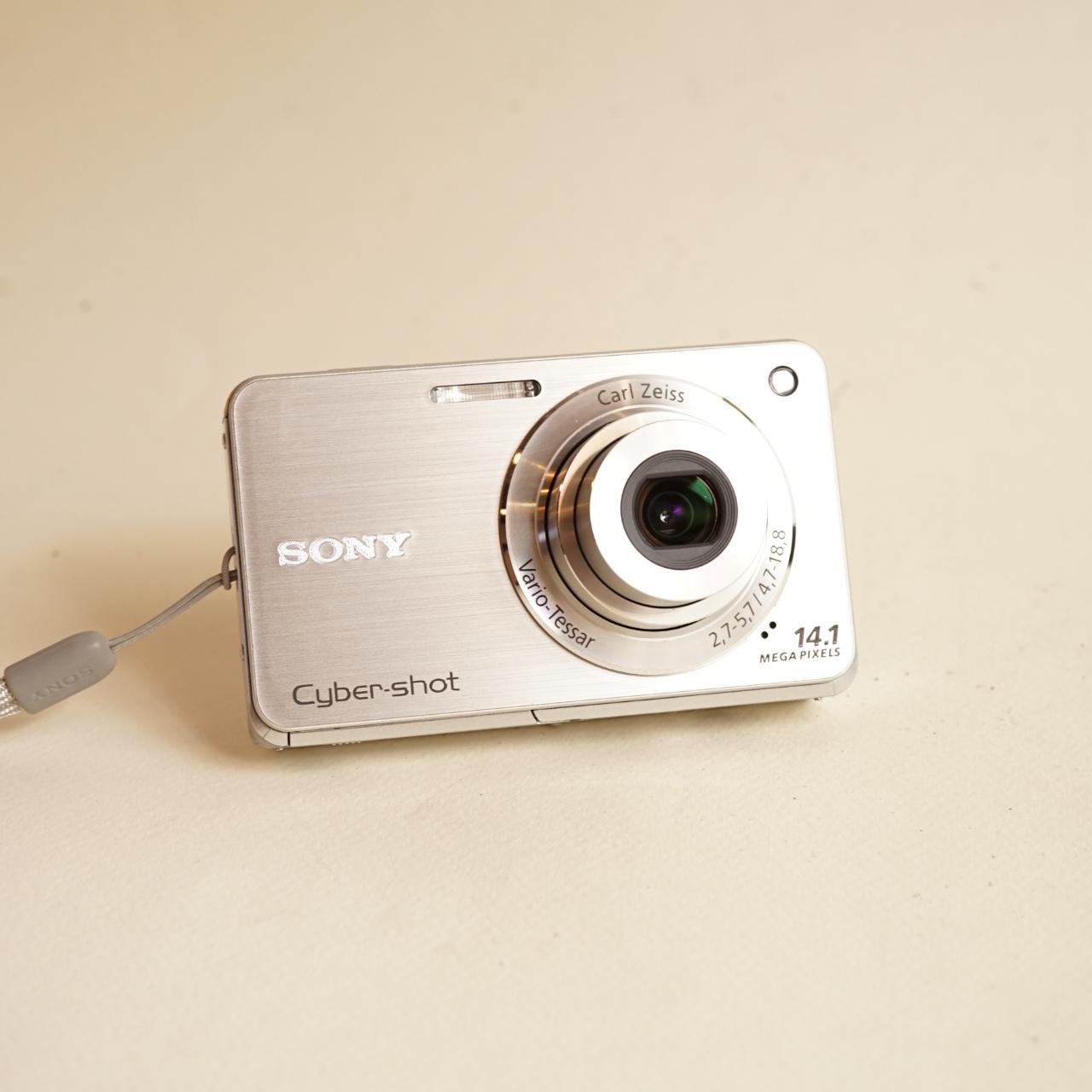 Sony Cyber-shot DSC-W560 Digital Camera | 14MP | Tested & Working | Silver