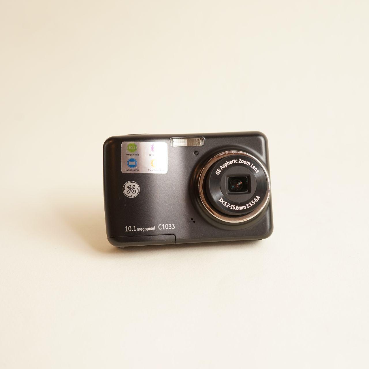 GE C1033 Digital Camera | 10.1MP | Tested & Working | Black