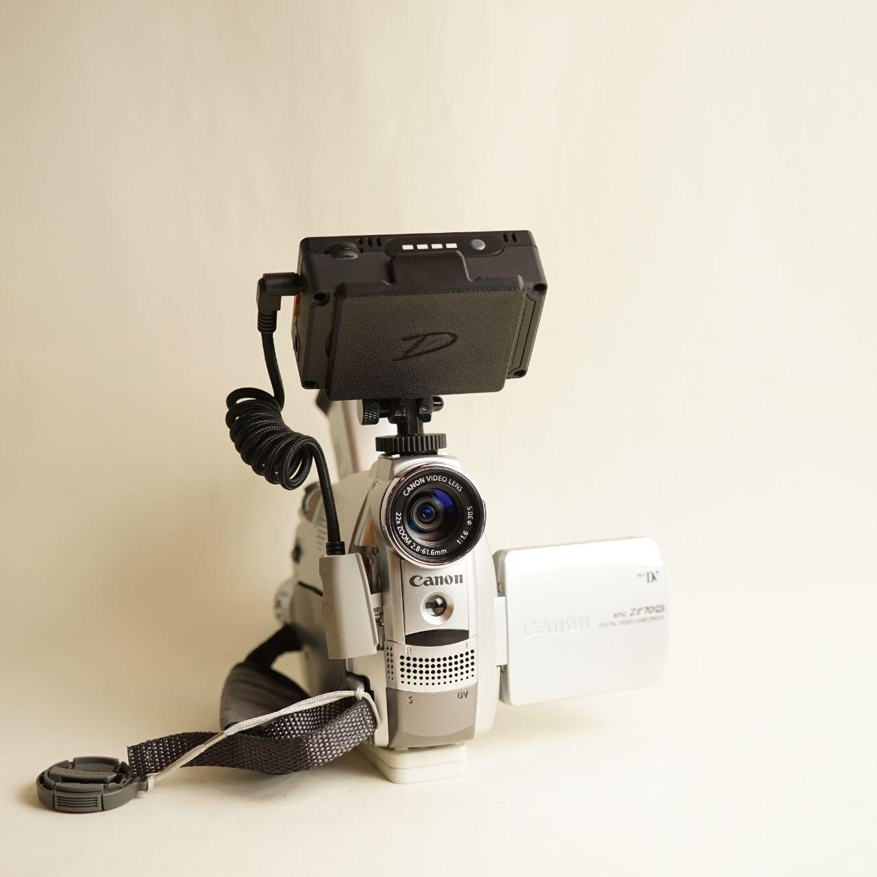 Canon ZR70 MiniDV Camcorder with Tapeless Setup | Tested & Working | Silver