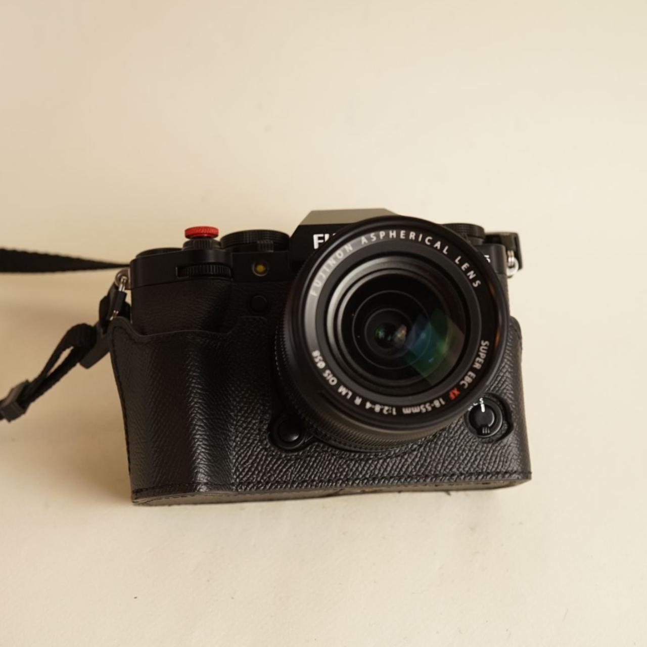Fujifilm X-T5 Digital Camera (382 Shutter Count) | 40.2MP APS-C Mirrorless | Tested & Working | Black
