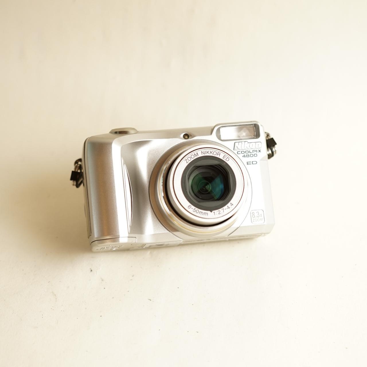 Nikon Coolpix 4800 Digital Camera | 4.0MP | Tested & Working | Silver