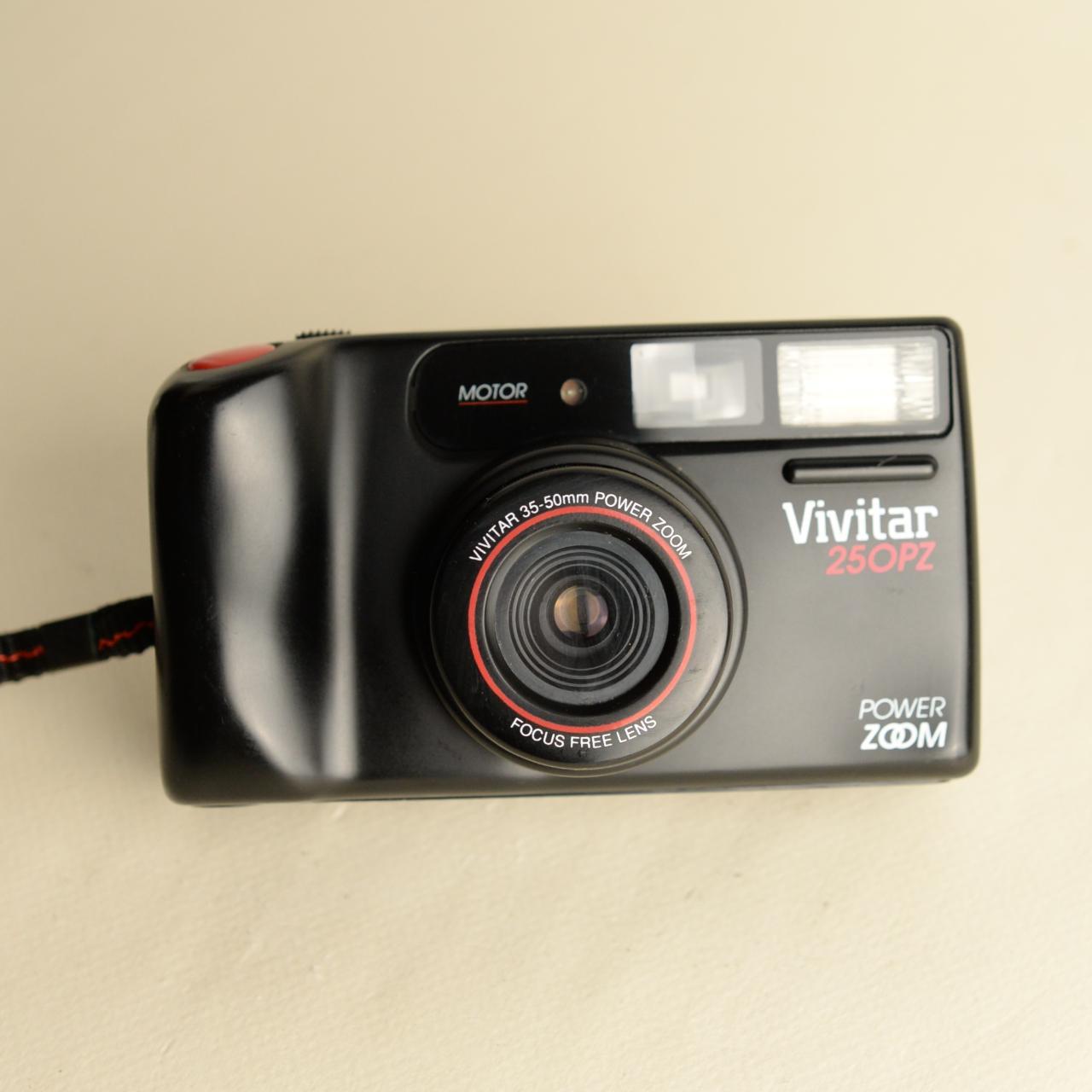 Vivitar 250PZ | 35mm Film Camera | Point and Shoot | Black