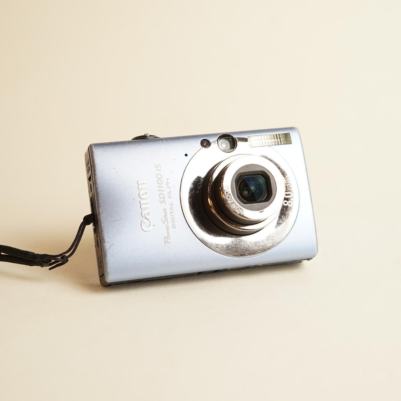 Canon PowerShot SD1100 IS Digital Camera | 8MP | Tested & Working | Silver