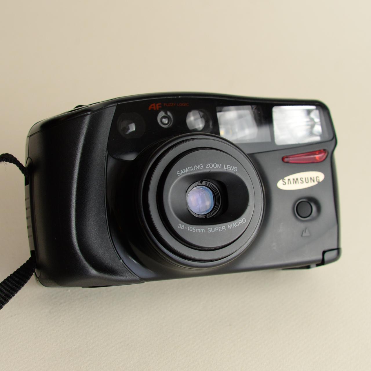 Samsung Maxima Zoom 105 | 35mm Film Camera | Point and Shoot | Black