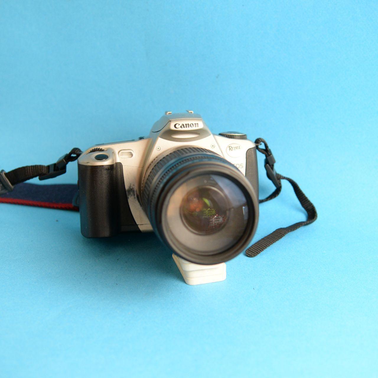 Canon EOS Rebel 2000 Film Camera | 35mm SLR | Tested & Working | Silver & Black