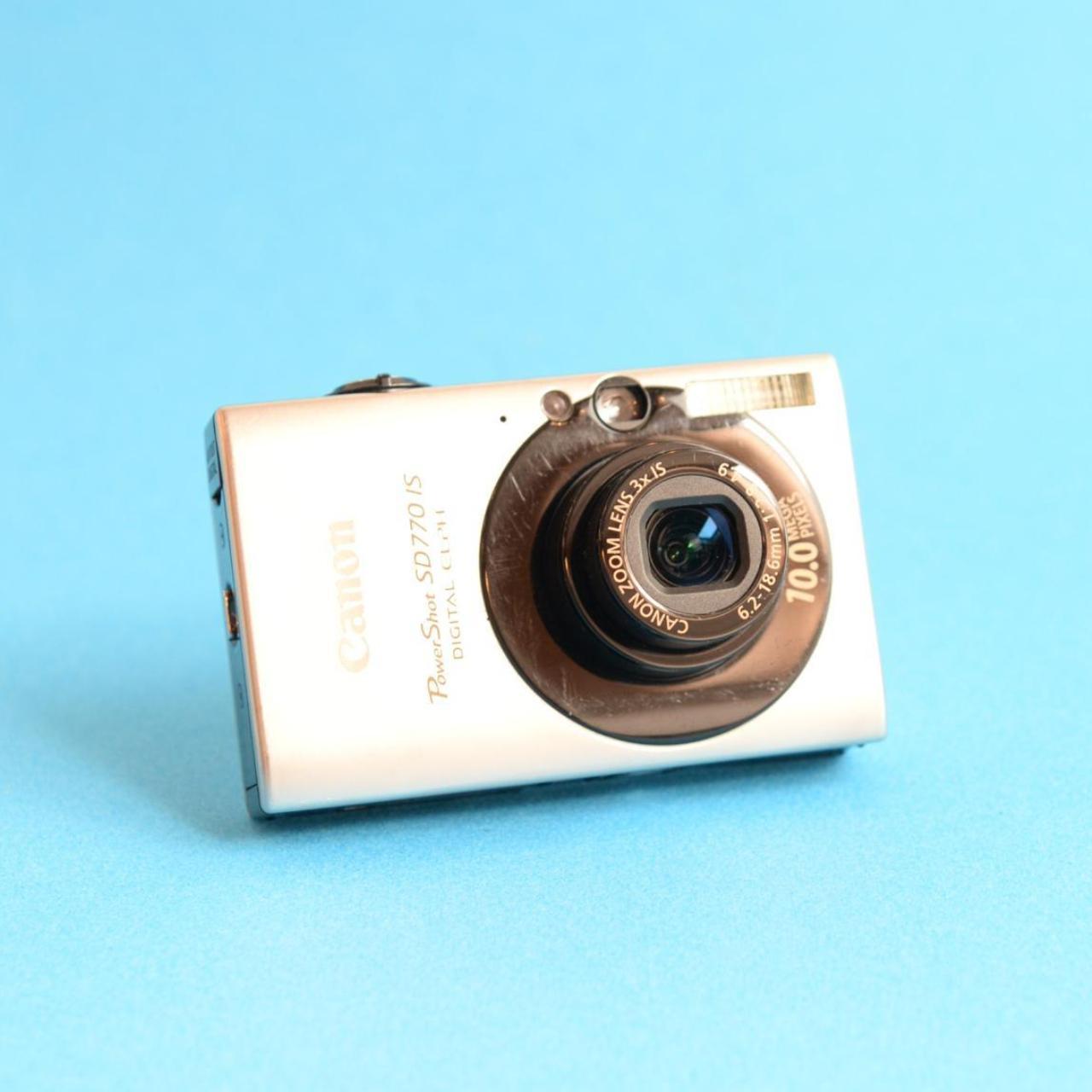 Canon PowerShot SD770 IS Digital Camera | 10MP | Tested & Working | Silver
