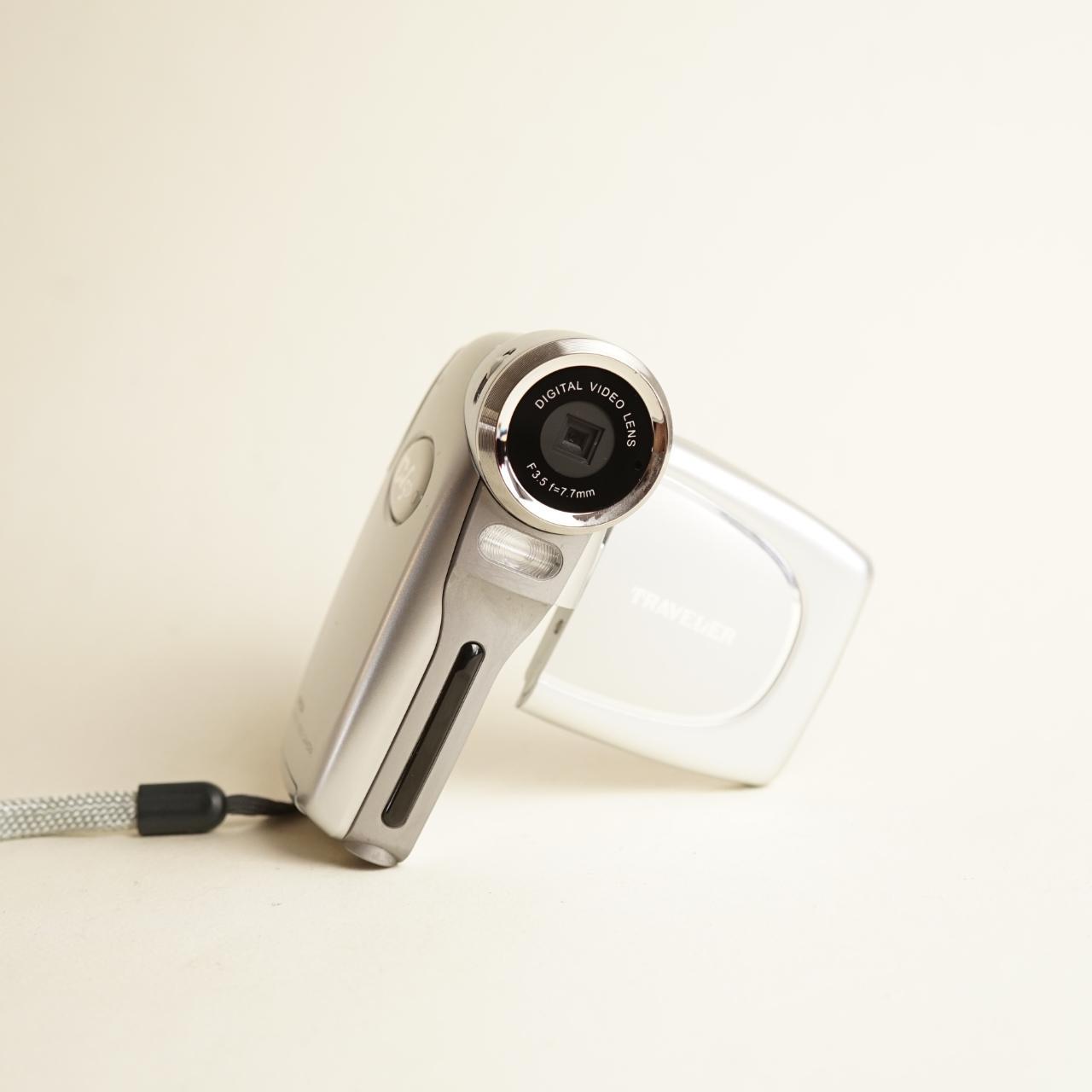 Traveler Digital Still + Video Camera | 8.1MP | Tested & Working | Silver