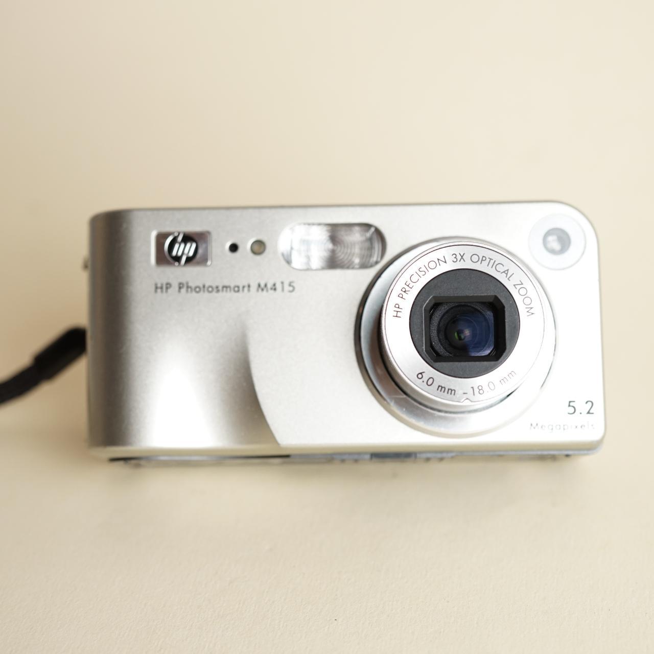 HP Photosmart M415 Digital Camera | 5.2MP | Tested & Working | Silver