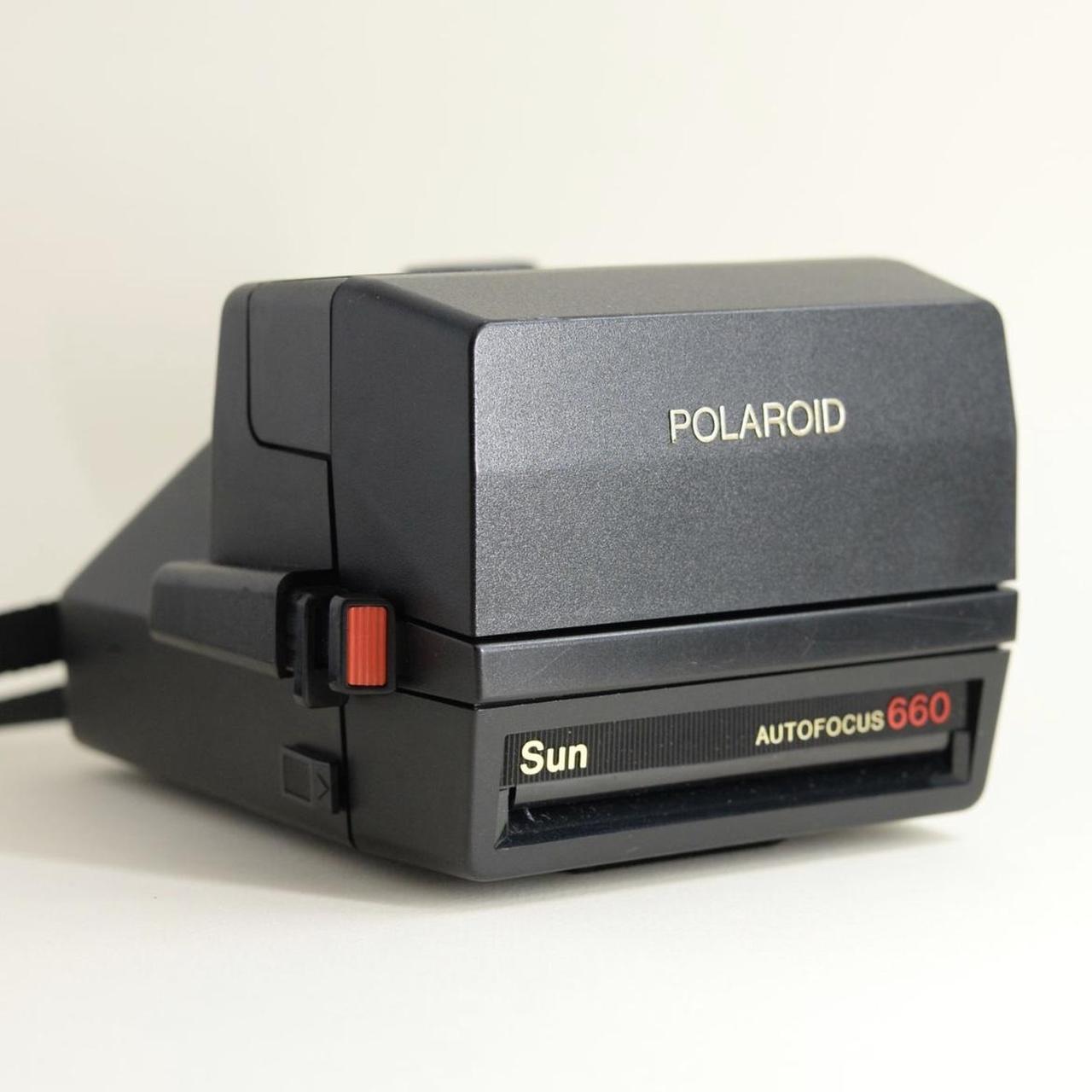 Polaroid Sun660 Autofocus (Impossible Refurbished) | Instant Camera