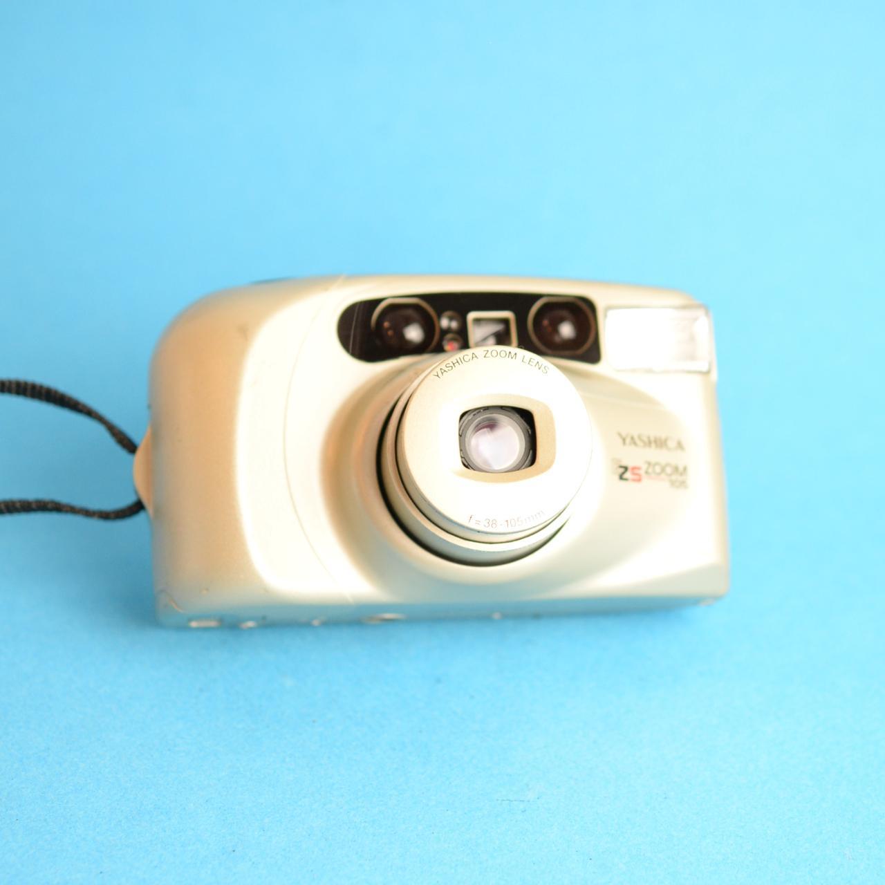 Yashica EZ5 Zoom 105 Film Camera | 35mm Point & Shoot | Tested & Working | Gold