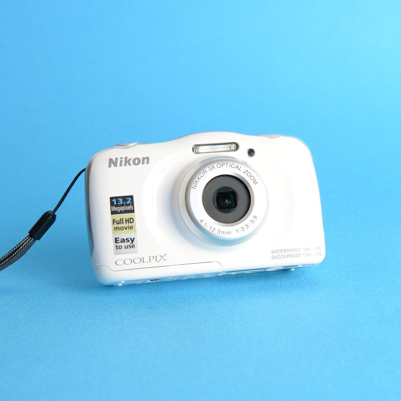 Nikon Coolpix W100 | Digital Camera 13.2MP | Tested & Working | White