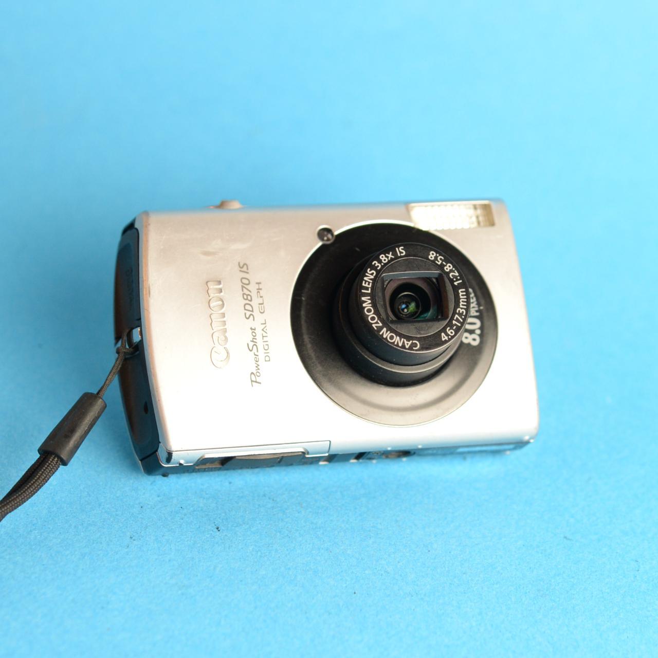 Canon PowerShot SD870 IS Digital Camera | 8.0MP | Tested & Working | Silver & Black