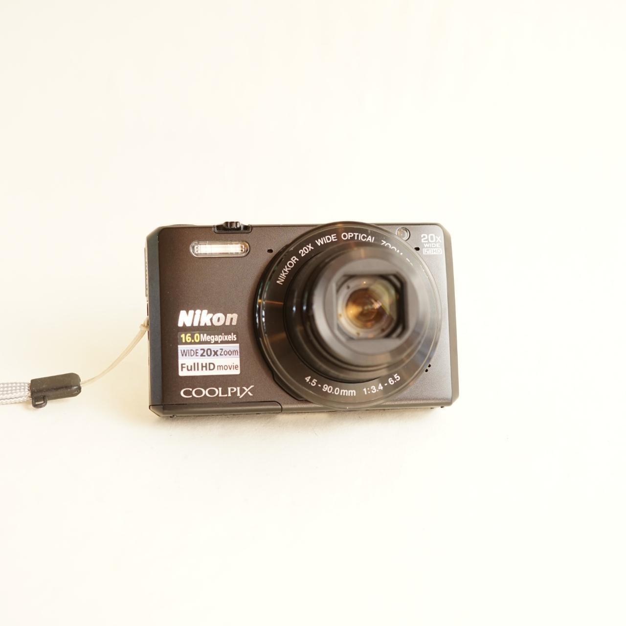 Nikon Coolpix S7000 Digital Camera | 16.0MP | Tested & Working